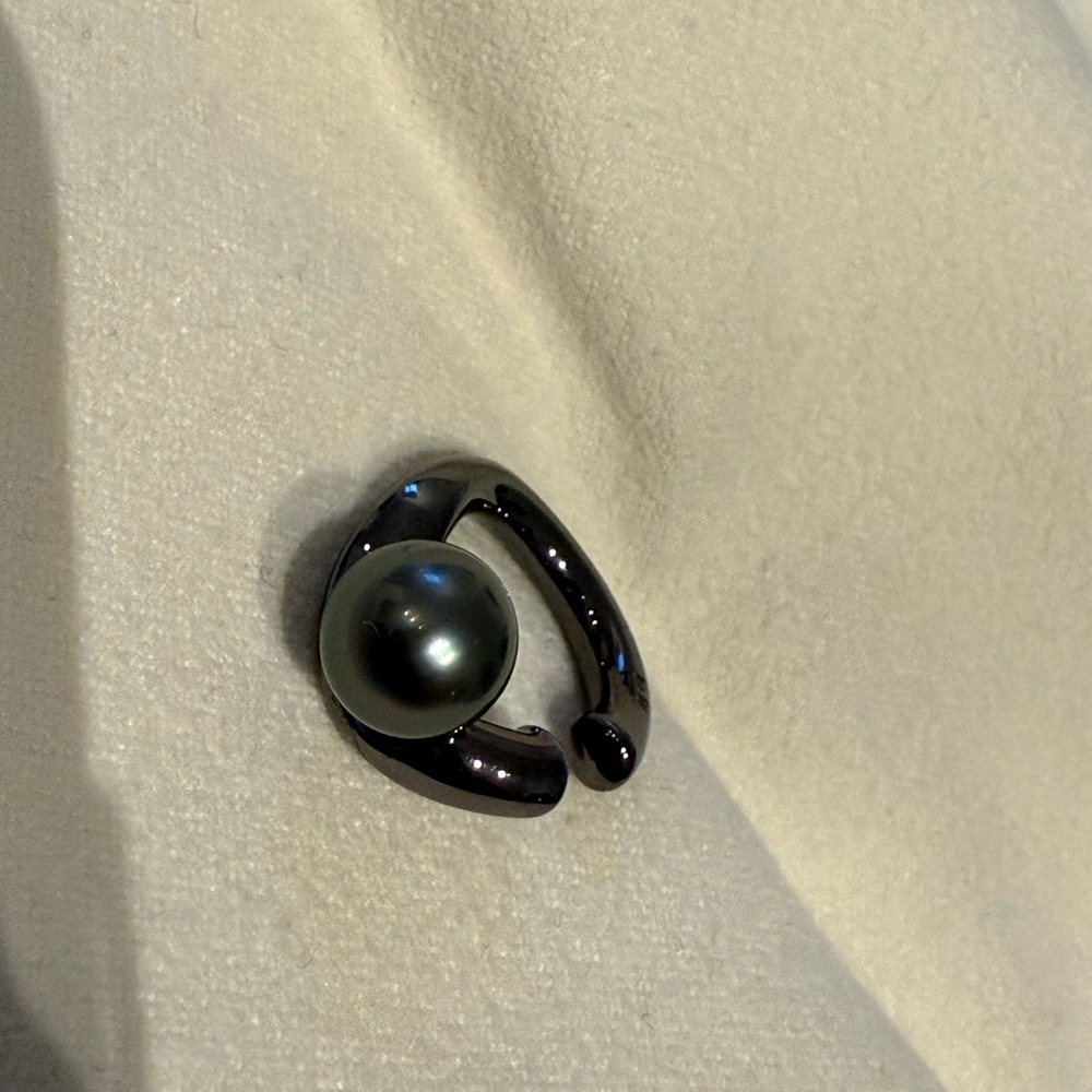 Mikimoto Black Pearl Earrings